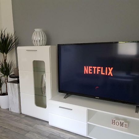 Ferienwohnung Saturn Muelheim an der Ruhr Luaran gambar