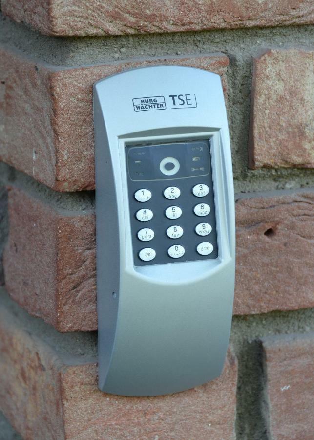 Ferienwohnung Saturn Muelheim an der Ruhr Luaran gambar